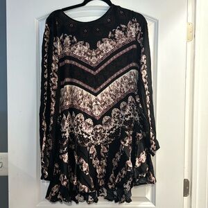 Free People large long sleeve open v back decorative dress